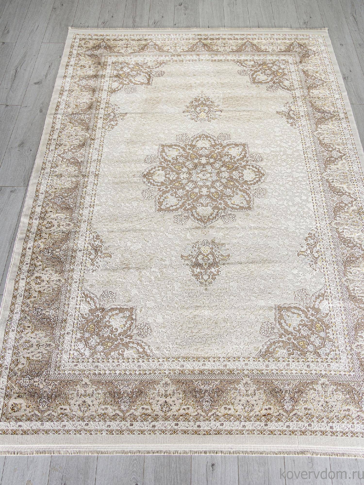 Ковер DELINA M104A CREAM / BEIGE Ковер DELINA M104A CREAM / BEIGE