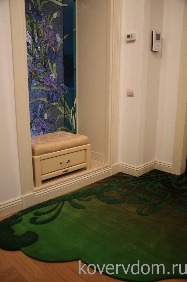 Авторский ковер ручной работы в прихожую