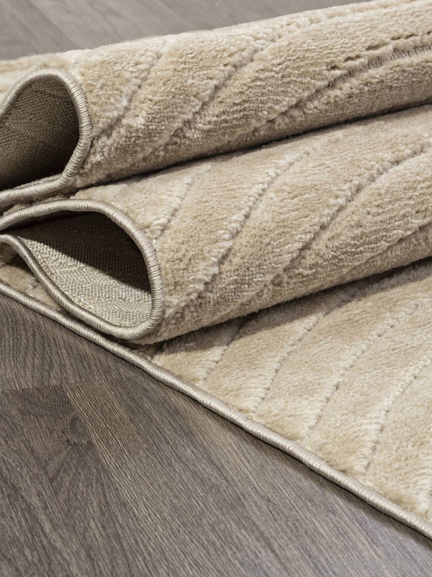 Ковер JUNO E126AP BEIGE / BEIGE